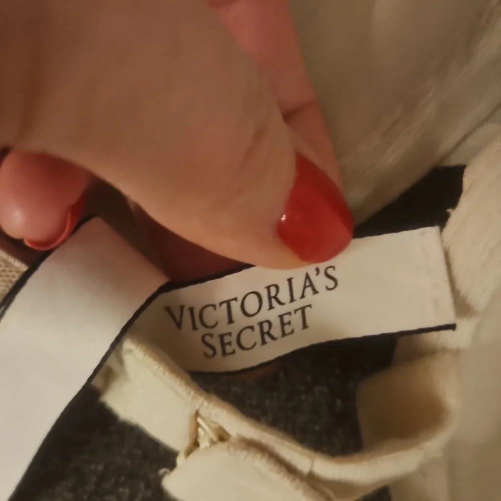 Victorias Secret soft cream